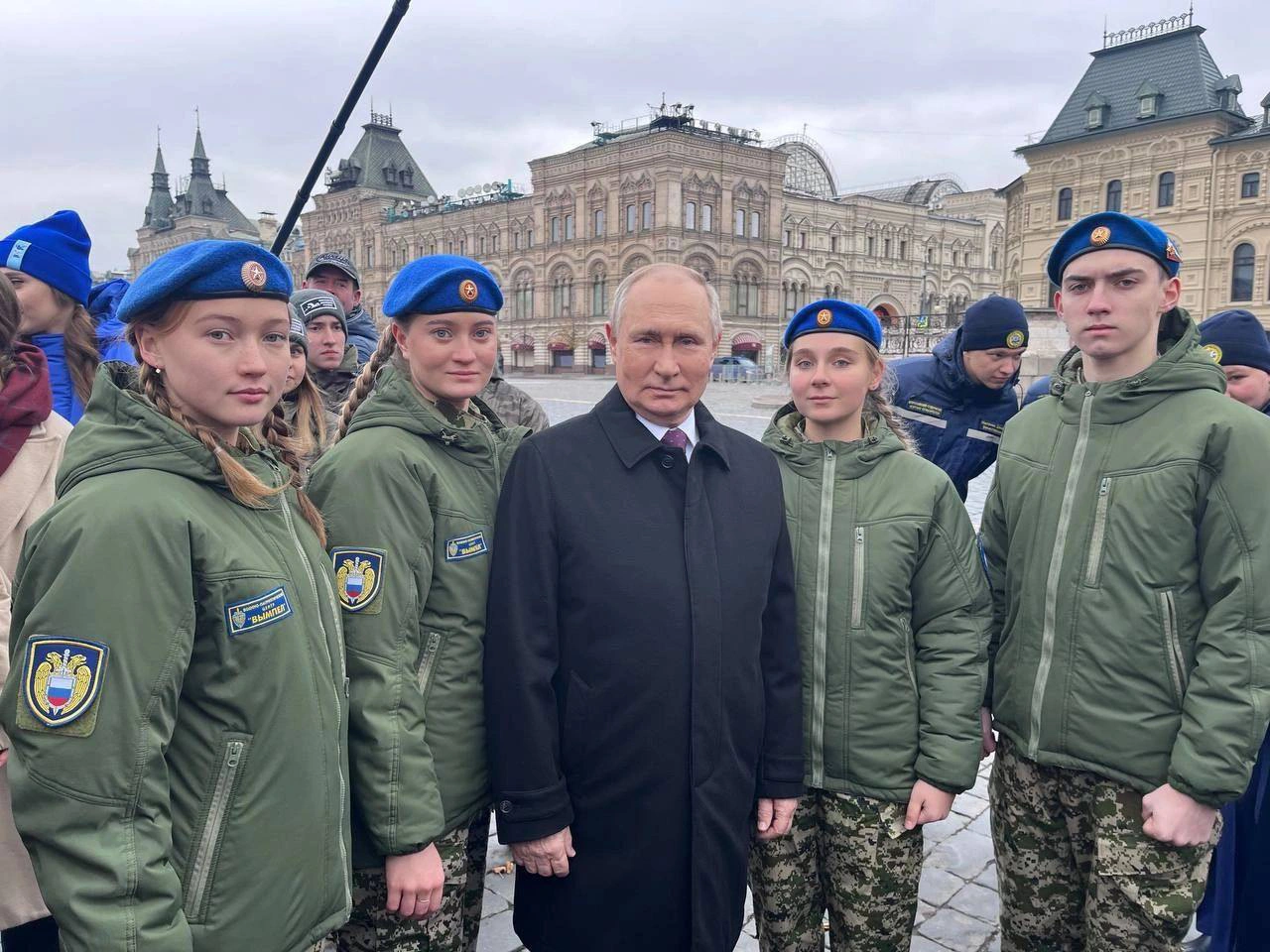 Ямальский курсант встретил День народного единства с Путиным