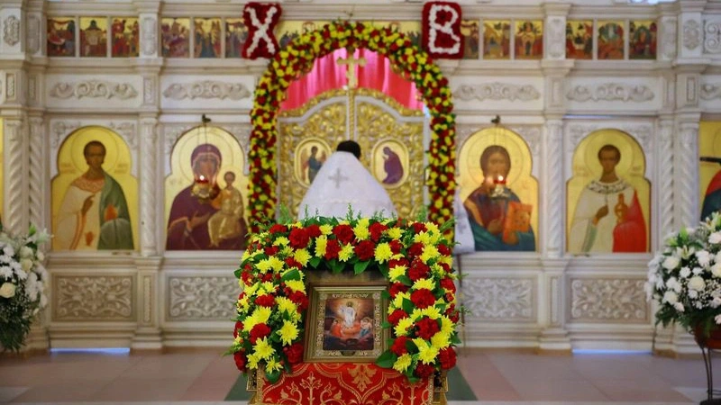 Ямальцев со светлым Христовым Воскресением поздравил губернатор Артюхов