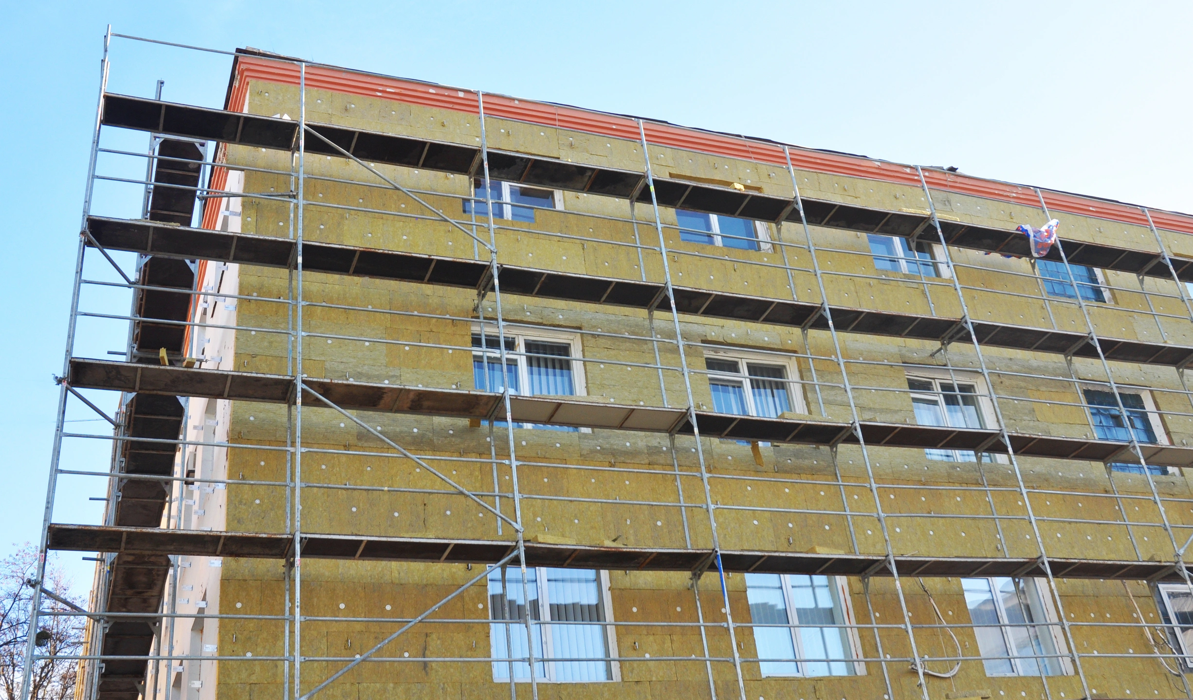 Капитальный ремонт охватит 17 многоквартирных домов Ноябрьска в 2024 году