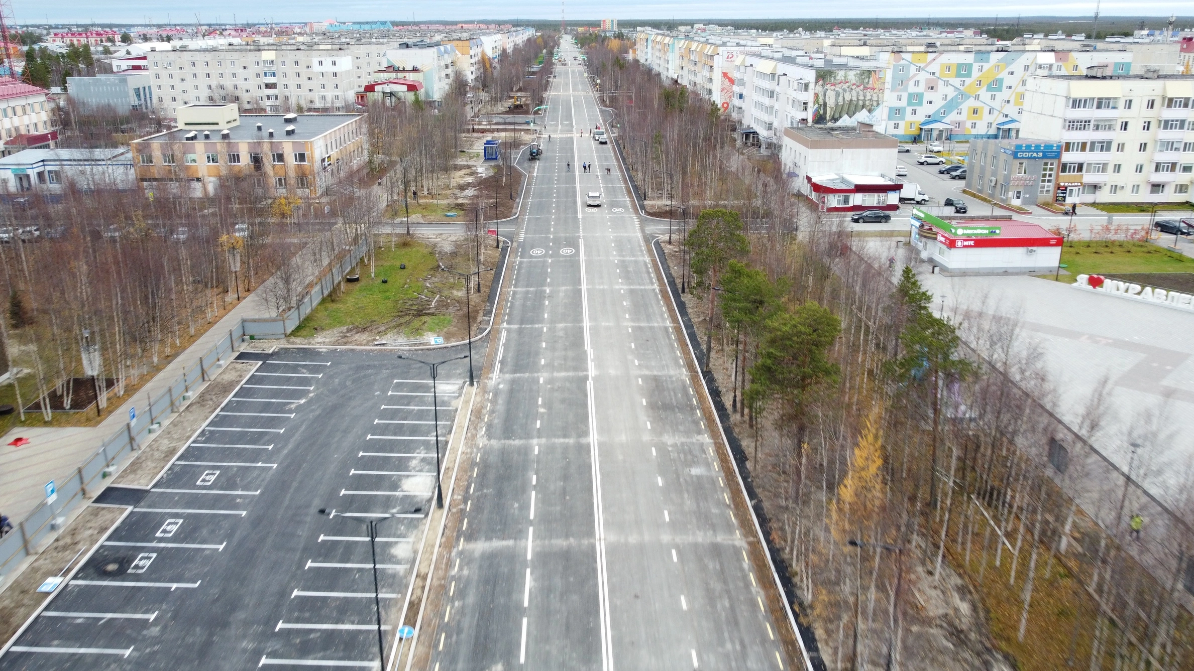 В Муравленко продолжается ремонт центральной улицы | «Красный Север»