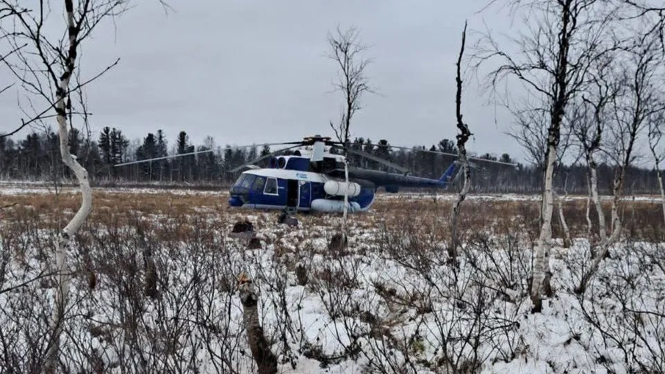 Опубликовано видео пожара на борту вертолёта Ми-8, который экстренно сел в ЯНАО