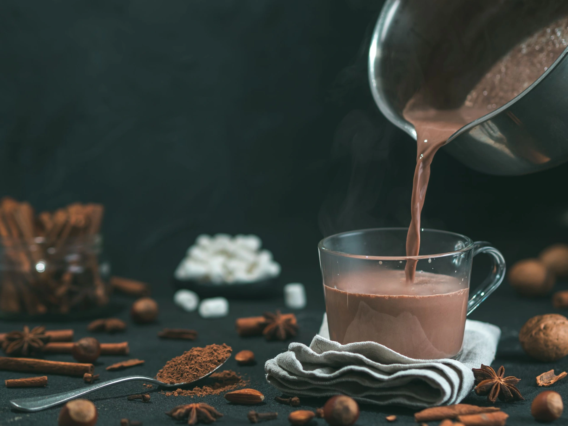 Диетолог Денисова: чашка какао убережет от деменции
