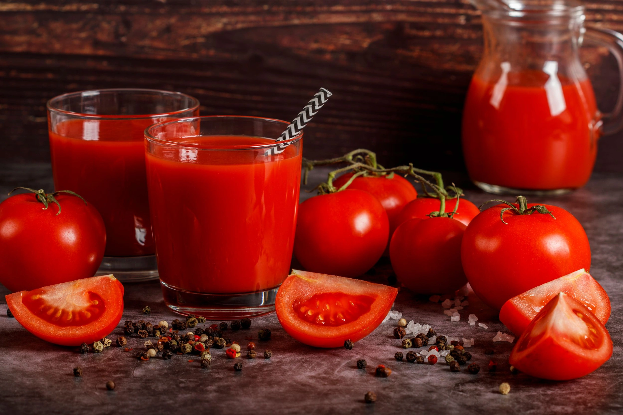 Реабилитолог Агапкин: томатный сок снижает холестерин и давление