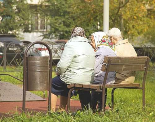 В апреле социальные пенсии повысят на 7,5%
