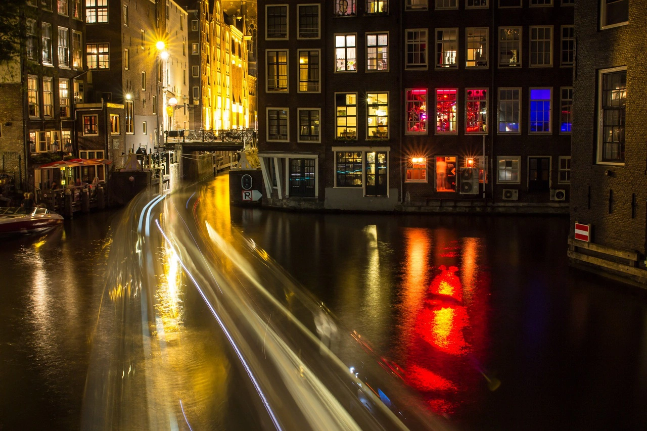 «Квартал красных фонарей» в Амстердаме: полезные советы - Amsterdamru