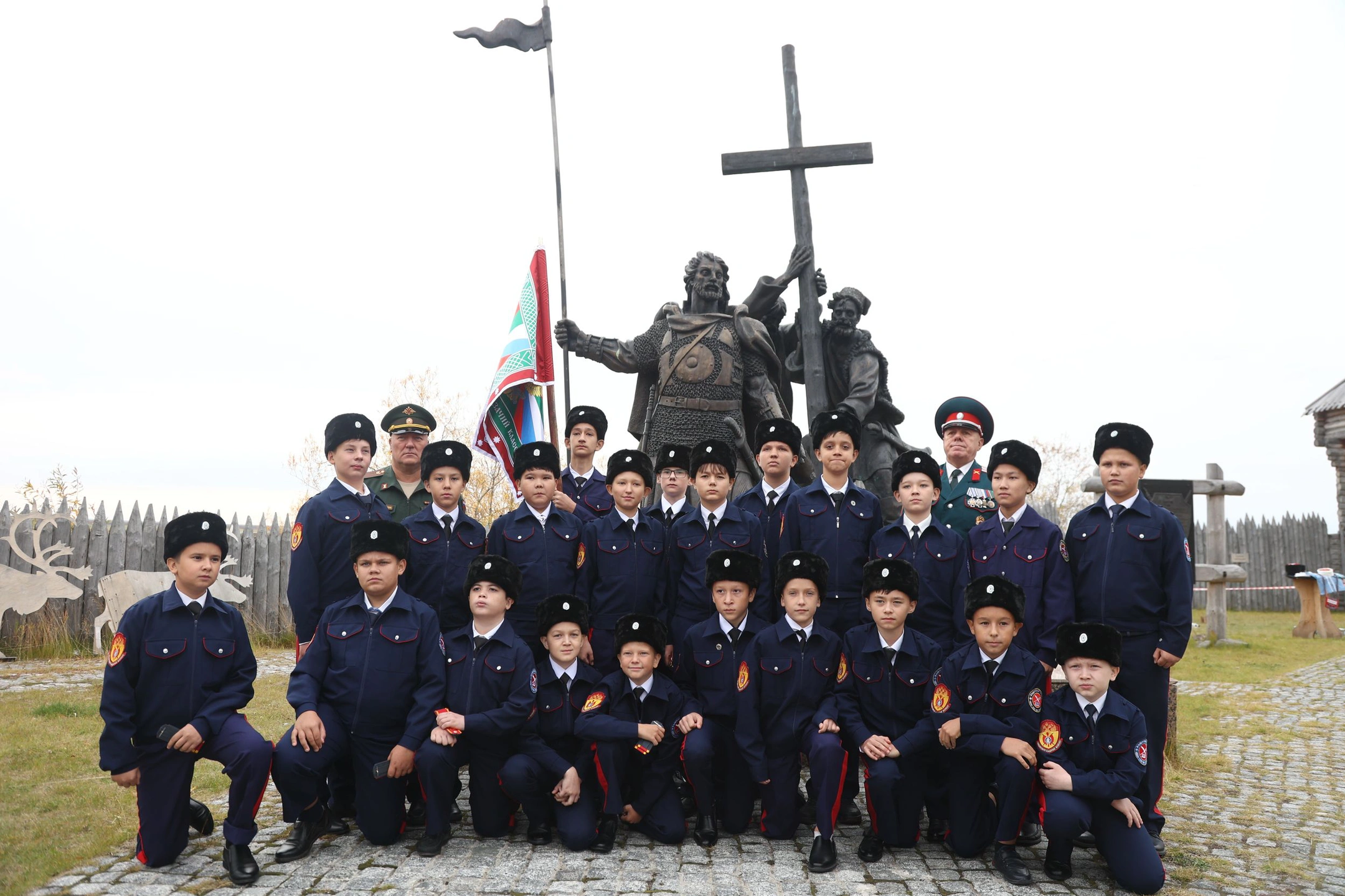 Дан старт военно-патриотической смене кадетских и казачьих классов в Ноябрьске