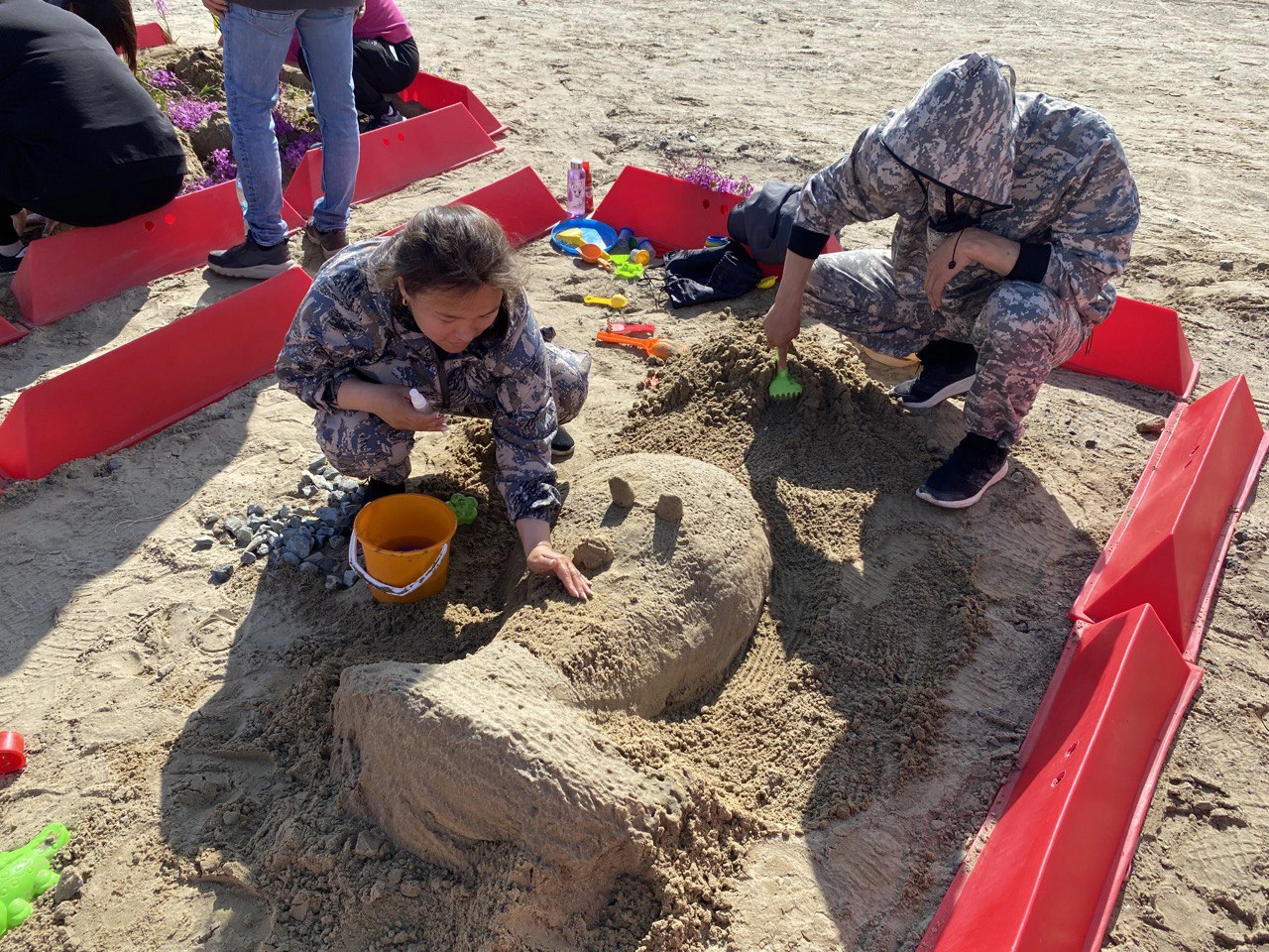 В Тазовском прошел фестиваль песчаных фигур