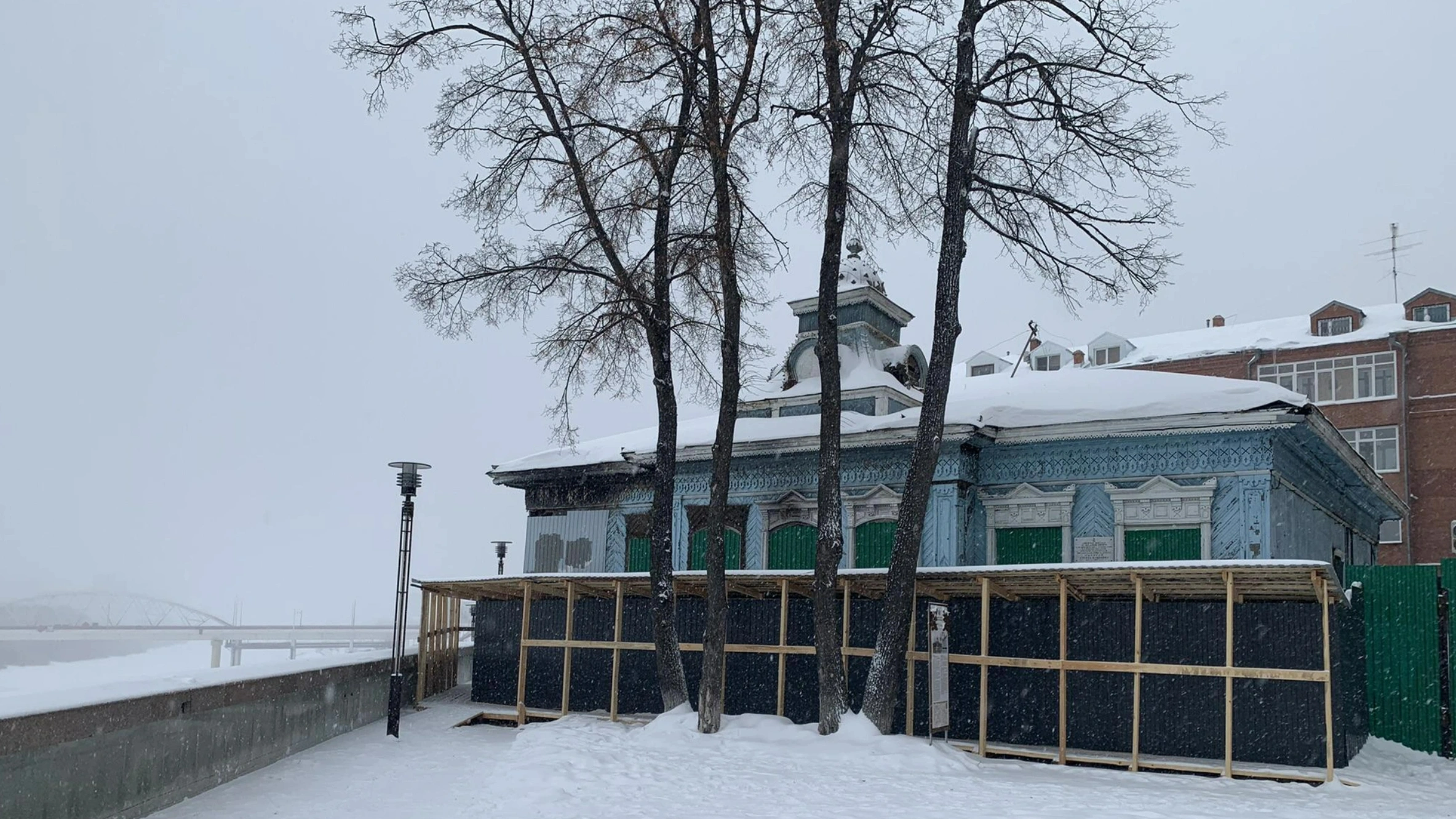 В Тюмени началась реставрация старинного дома на улице Семакова | Ямал-Медиа