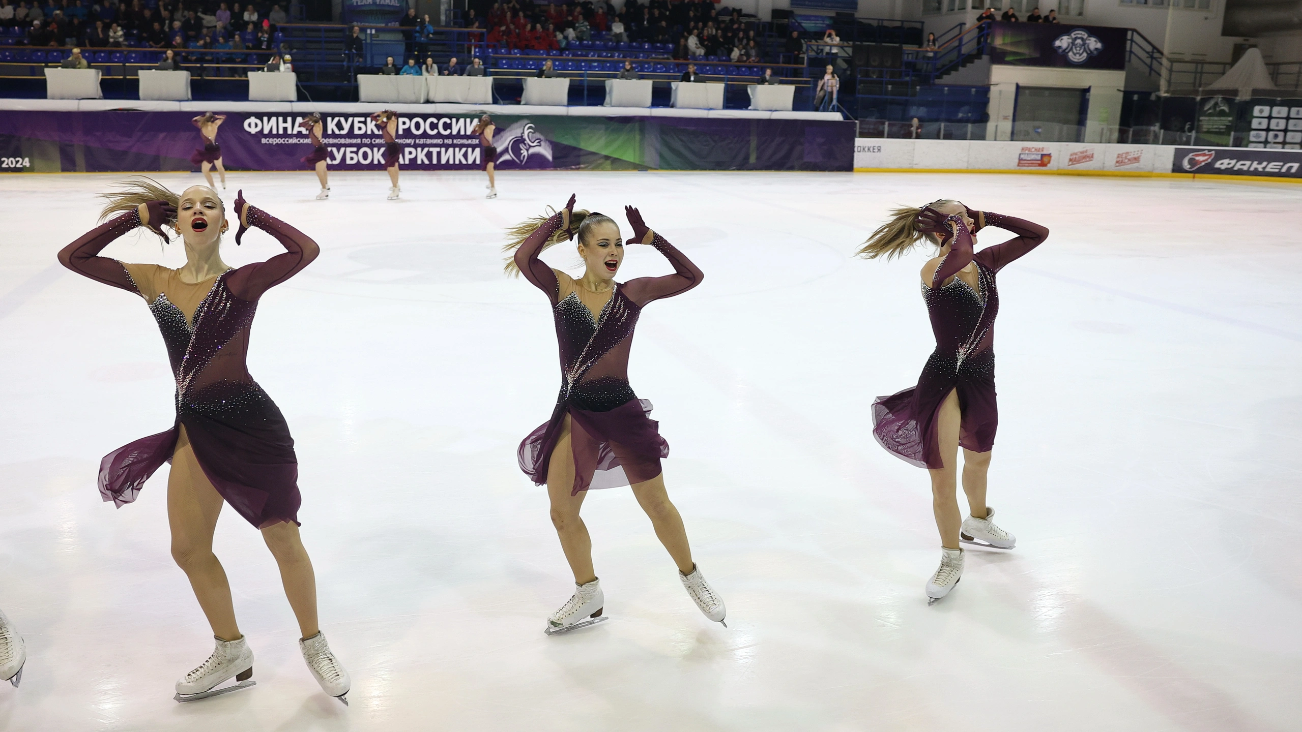 Цена падения: ошибка соперницы вывела в чемпионы казанских синхронисток |  «Красный Север»