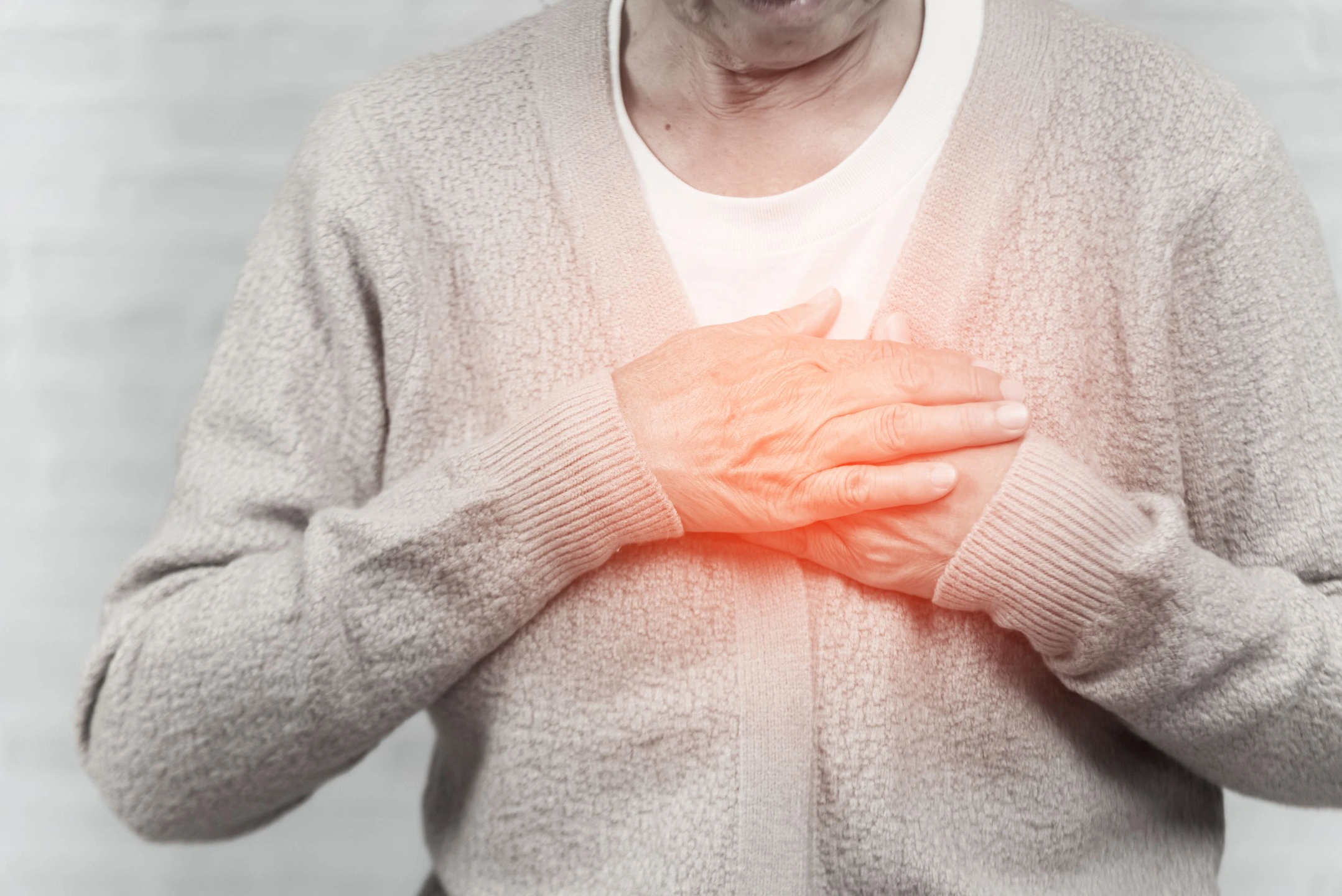 Врач Мясников: ощущение нехватки воздуха иногда указывает на близкий инфаркт