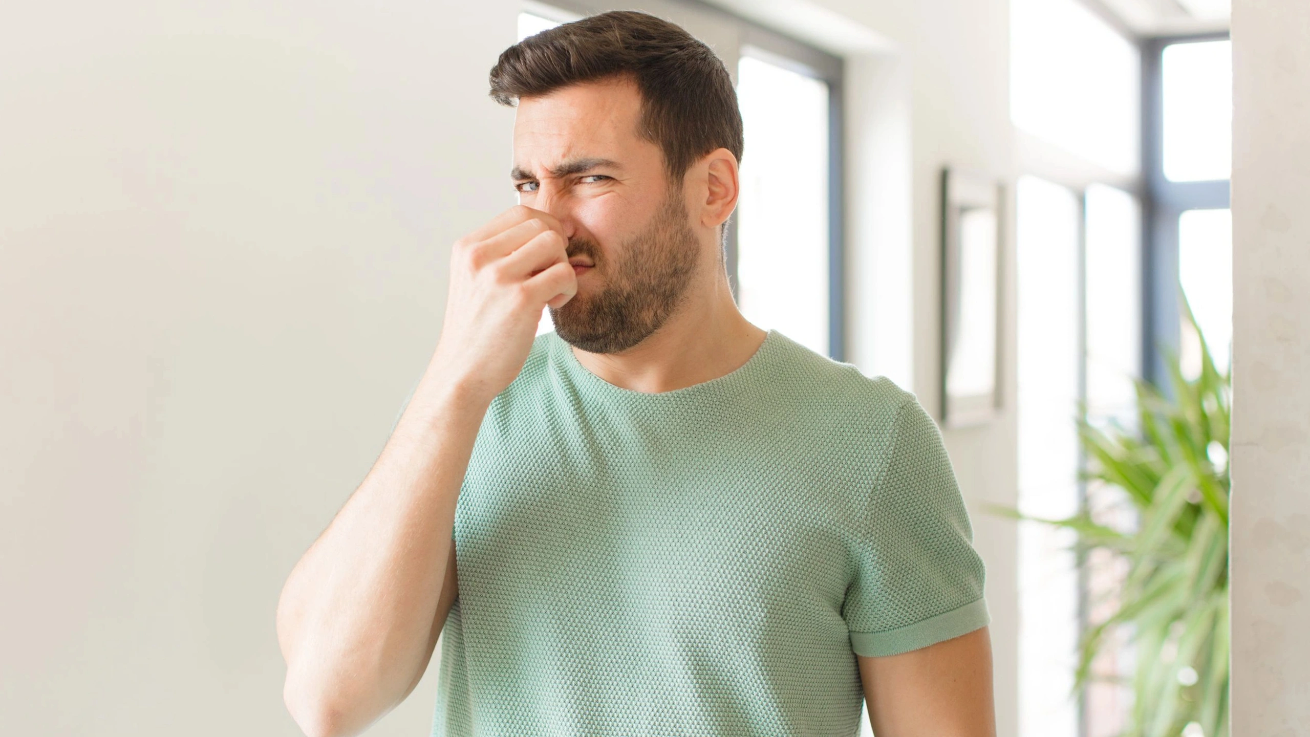 Медики Великобритании: неприятный запах изо рта может быть симптомом рака
