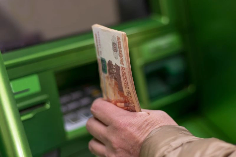 Жительница Надыма перевела IT-мошенникам 4,5 млн рублей