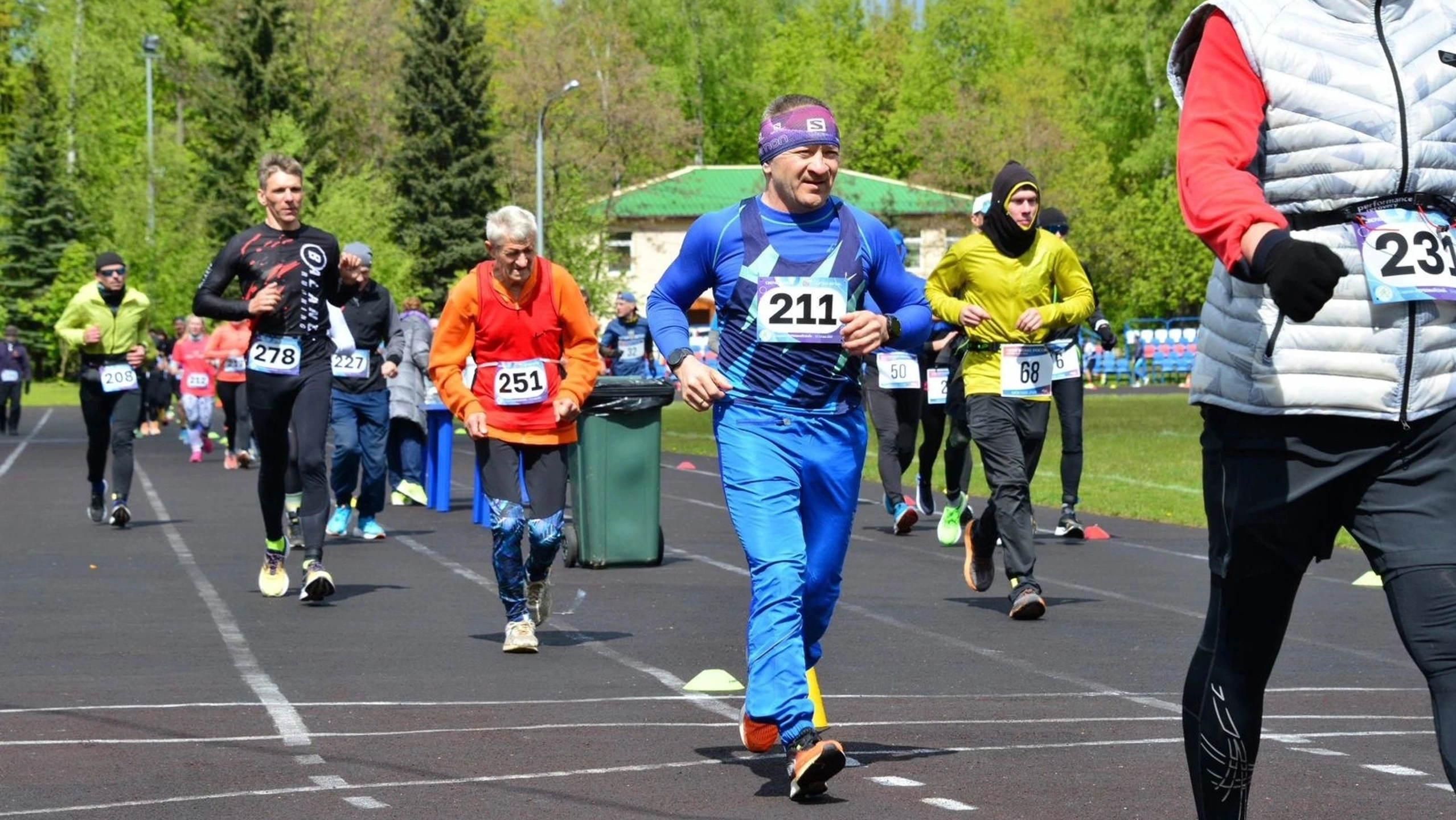 Спортсмен из ЯНАО впервые участвовал в чемпионате «Сутки бегом» в Москве