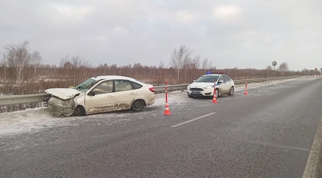 Водитель из ЯНАО погиб в ДТП на трассе Тюмень — Ханты-Мансийск